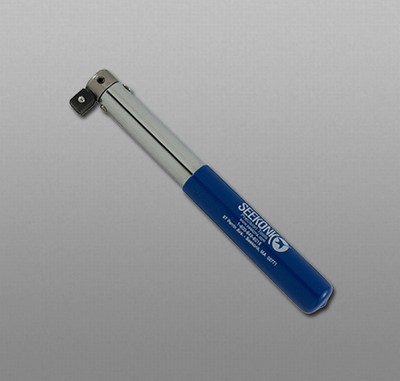 Seekonk NC-100-T37 3/8" Dr. Preset Click Type Torque Wrench 2-100 in. lbs.